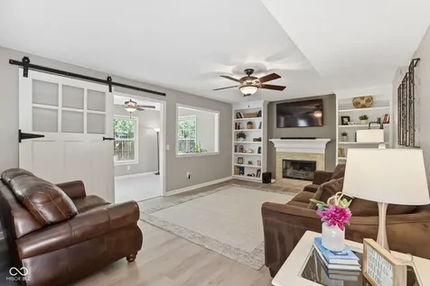 10945 Wharton Lane Fishers IN 46038