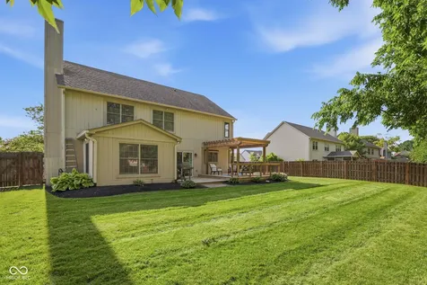 10945 Wharton Lane Fishers IN 46038