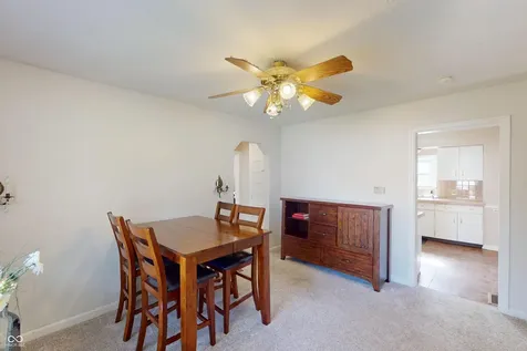4560 Stratford Avenue Indianapolis IN 46201