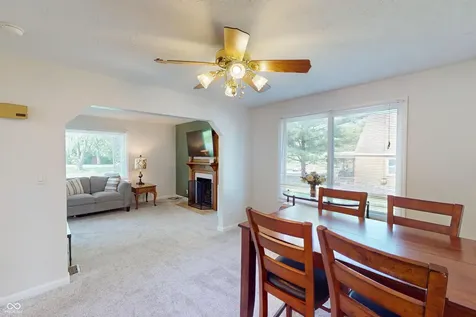 4560 Stratford Avenue Indianapolis IN 46201