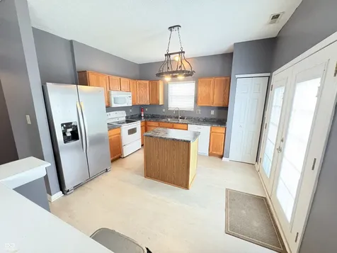 6633 Gadsen Court Plainfield IN 46168