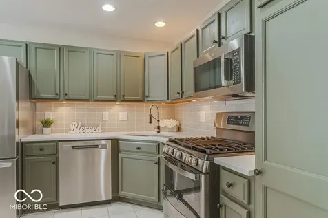 9693 Legare Street Fishers IN 46038