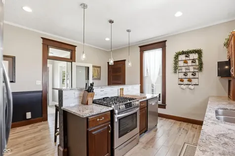 2720 S 650 E Whitestown IN 46075