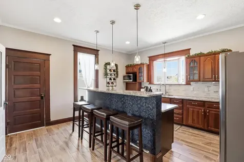 2720 S 650 E Whitestown IN 46075