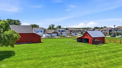 2720 S 650 E Whitestown IN 46075