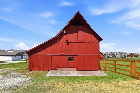 2720 S 650 E Whitestown IN 46075