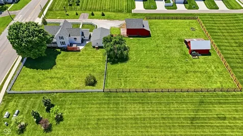 2720 S 650 E Whitestown IN 46075