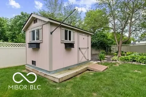 116 Derbyshire Drive Cumberland IN 46229