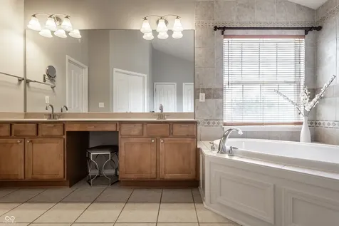 6034 Salisbury Lane Noblesville IN 46062