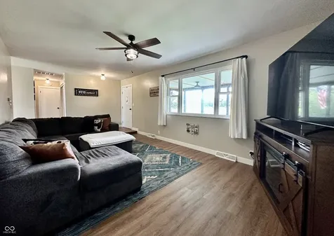1535 E Shore Drive Martinsville IN 46151