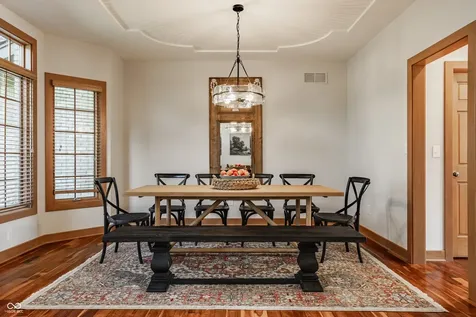 2691 Deer Run Zionsville IN 46077