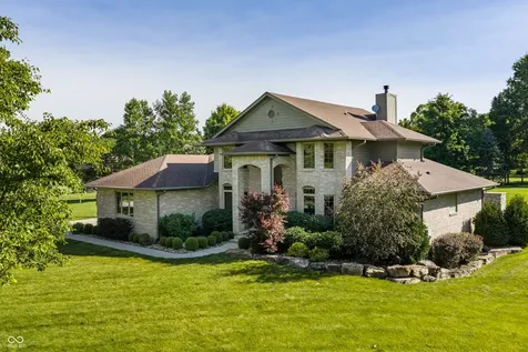 2691 Deer Run Zionsville IN 46077