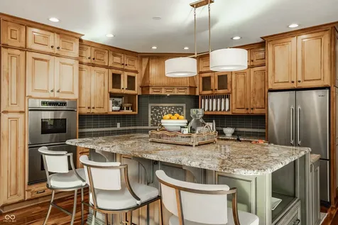 2691 Deer Run Zionsville IN 46077