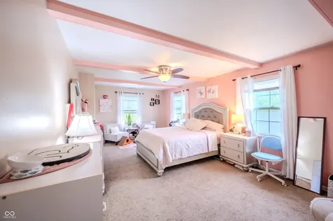 5913 Winston Drive Indianapolis IN 46226