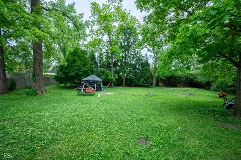 5913 Winston Drive Indianapolis IN 46226