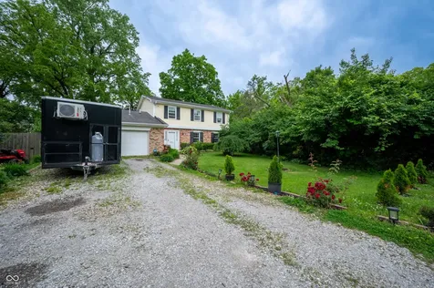 5913 Winston Drive Indianapolis IN 46226