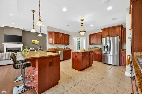 3355 W Carr Hill Road Columbus IN 47201