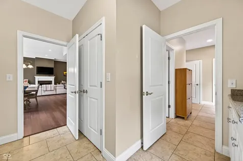3355 W Carr Hill Road Columbus IN 47201