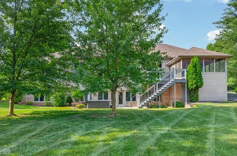 3355 W Carr Hill Road Columbus IN 47201