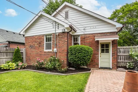 6085 E 10th Street Indianapolis IN 46219