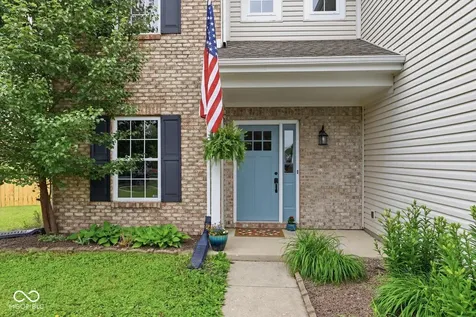 1909 Acorn Court Avon IN 46123