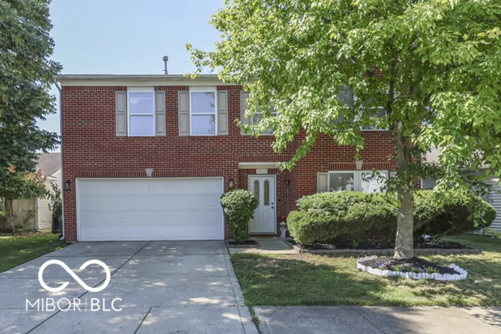 1801 Sonesta Way Indianapolis IN 46217