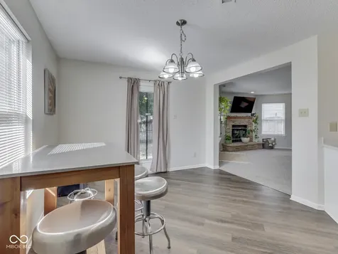 1801 Sonesta Way Indianapolis IN 46217