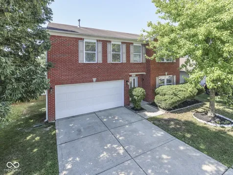 1801 Sonesta Way Indianapolis IN 46217