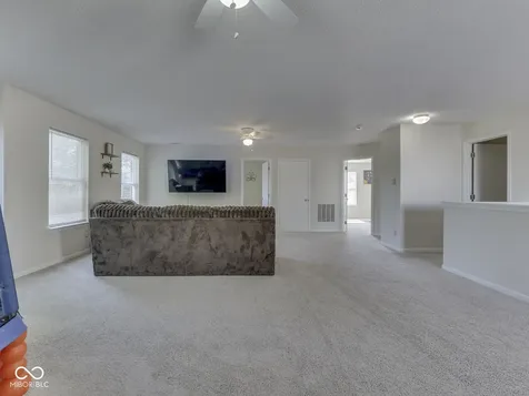 1801 Sonesta Way Indianapolis IN 46217