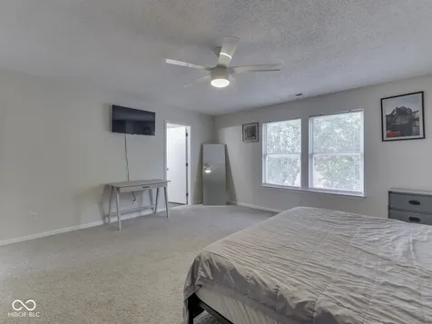 1801 Sonesta Way Indianapolis IN 46217