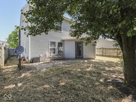 1801 Sonesta Way Indianapolis IN 46217