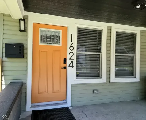 1624 N Tacoma Avenue Indianapolis IN 46218