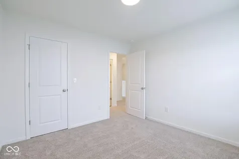 2694 Smith Road Plainfield IN 46168