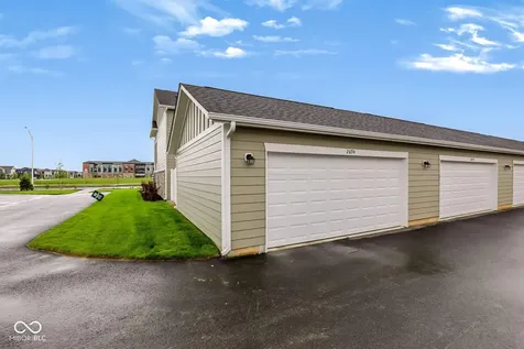 2694 Smith Road Plainfield IN 46168