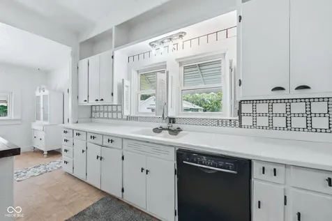 1502 S Arlington Avenue Indianapolis IN 46203