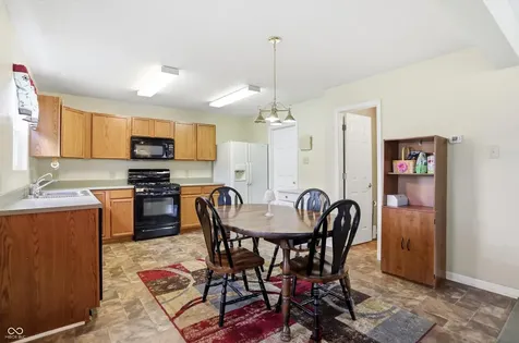 502 Streamside Drive Greenfield IN 46140