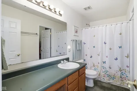 502 Streamside Drive Greenfield IN 46140