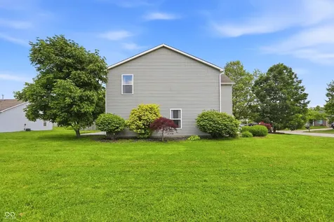 502 Streamside Drive Greenfield IN 46140