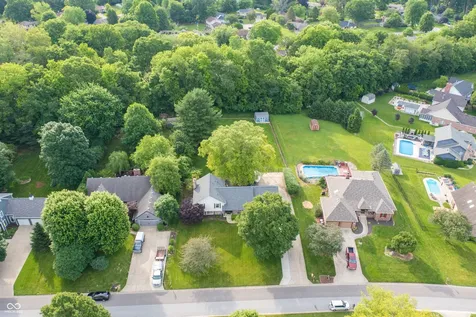 225 Southwind Way Greenwood IN 46142