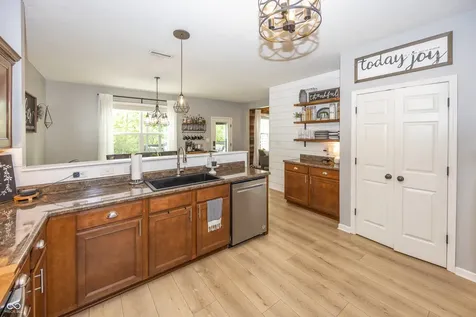 5142 Choctaw Ridge Drive Indianapolis IN 46239