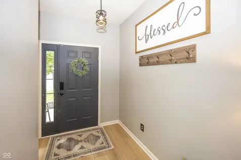 5142 Choctaw Ridge Drive Indianapolis IN 46239