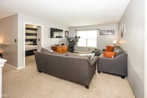 5142 Choctaw Ridge Drive Indianapolis IN 46239
