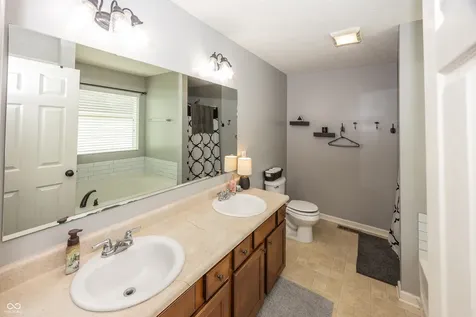 5142 Choctaw Ridge Drive Indianapolis IN 46239
