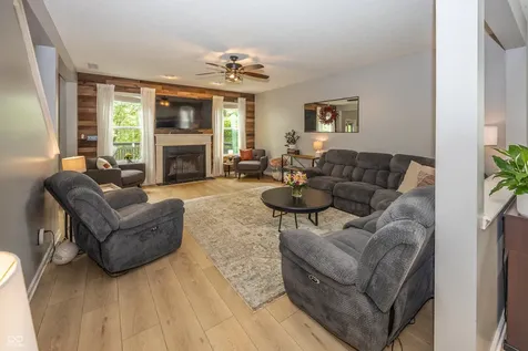 5142 Choctaw Ridge Drive Indianapolis IN 46239