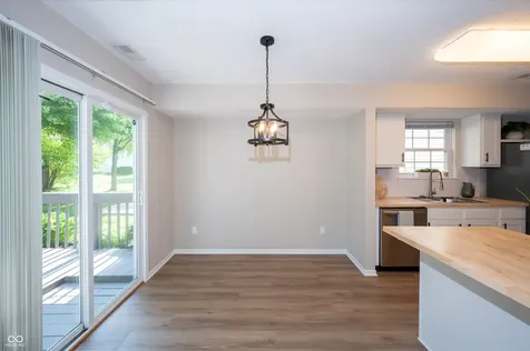 10242 Liverpool Way Indianapolis IN 46236