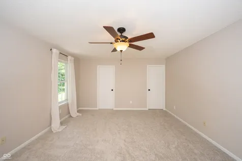 10242 Liverpool Way Indianapolis IN 46236