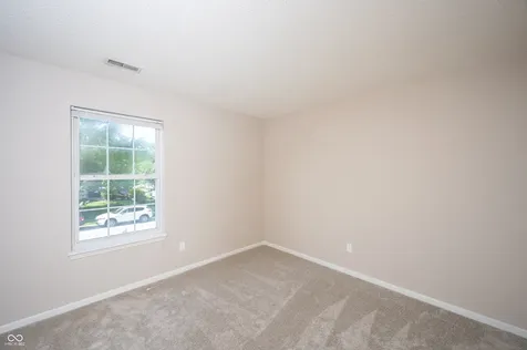 10242 Liverpool Way Indianapolis IN 46236