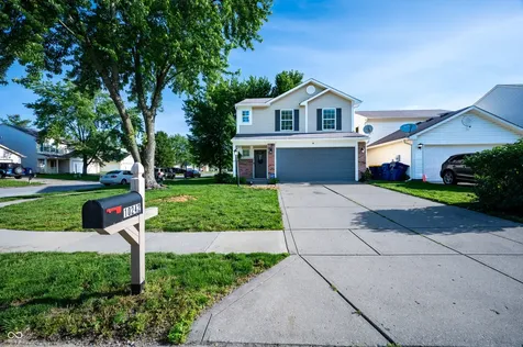10242 Liverpool Way Indianapolis IN 46236