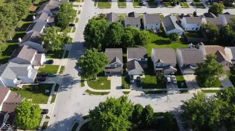 10242 Liverpool Way Indianapolis IN 46236