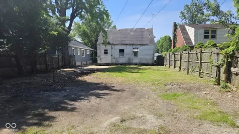 1626 W 8th Street Anderson IN 46016